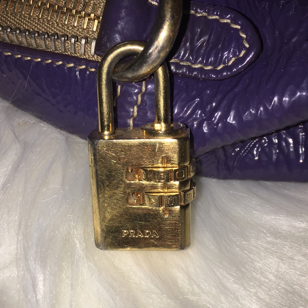 Authentic purple patent Prada bowling bag - Picture 6 of 8
